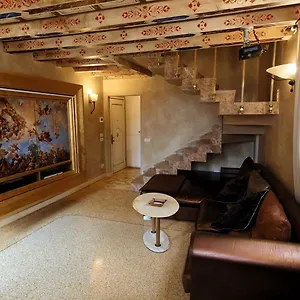  Apartment Opera Luxury Italien